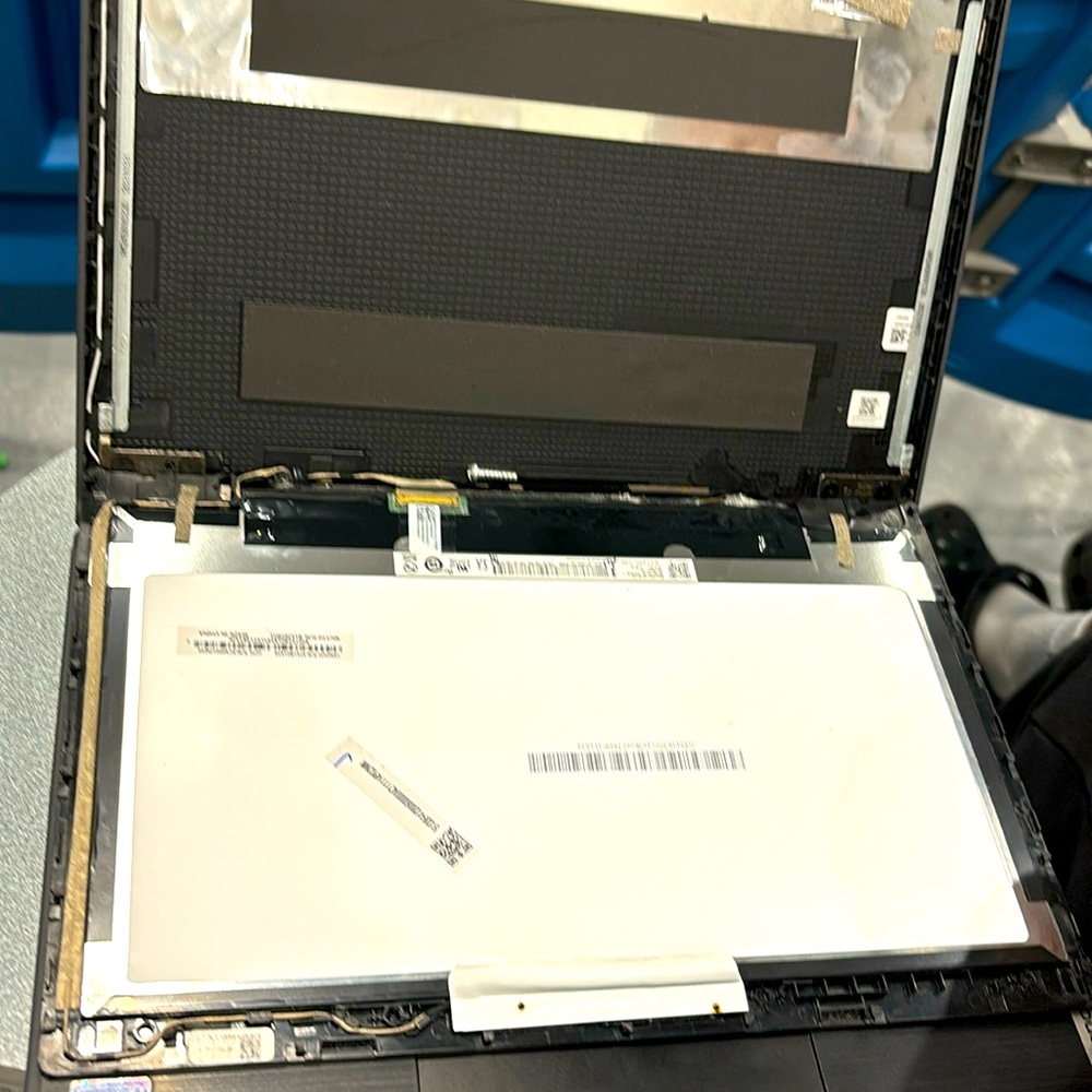 Function chrome lap top with a movable screen and flexible interior